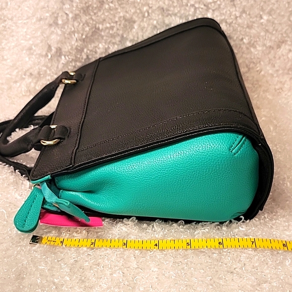 NWT Betsey Johnson Satchel w/Crossbody Strap - Picture 8 of 16